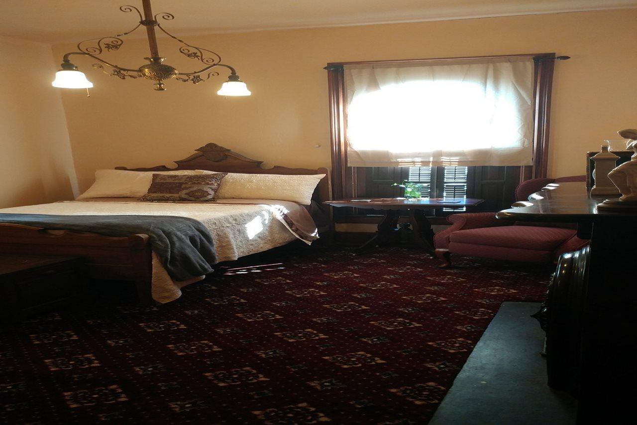 The Mitchell House Bed And Breakfast Circleville Eksteriør billede
