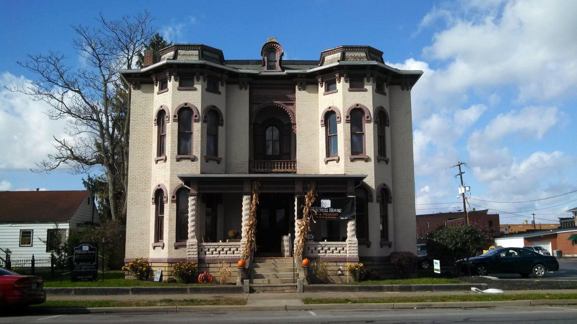 The Mitchell House Bed And Breakfast Circleville Eksteriør billede