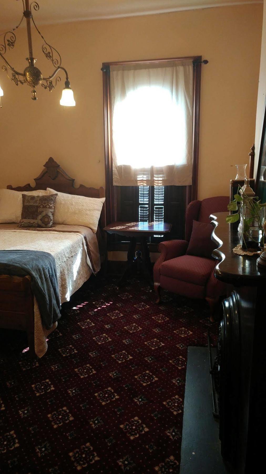The Mitchell House Bed And Breakfast Circleville Eksteriør billede